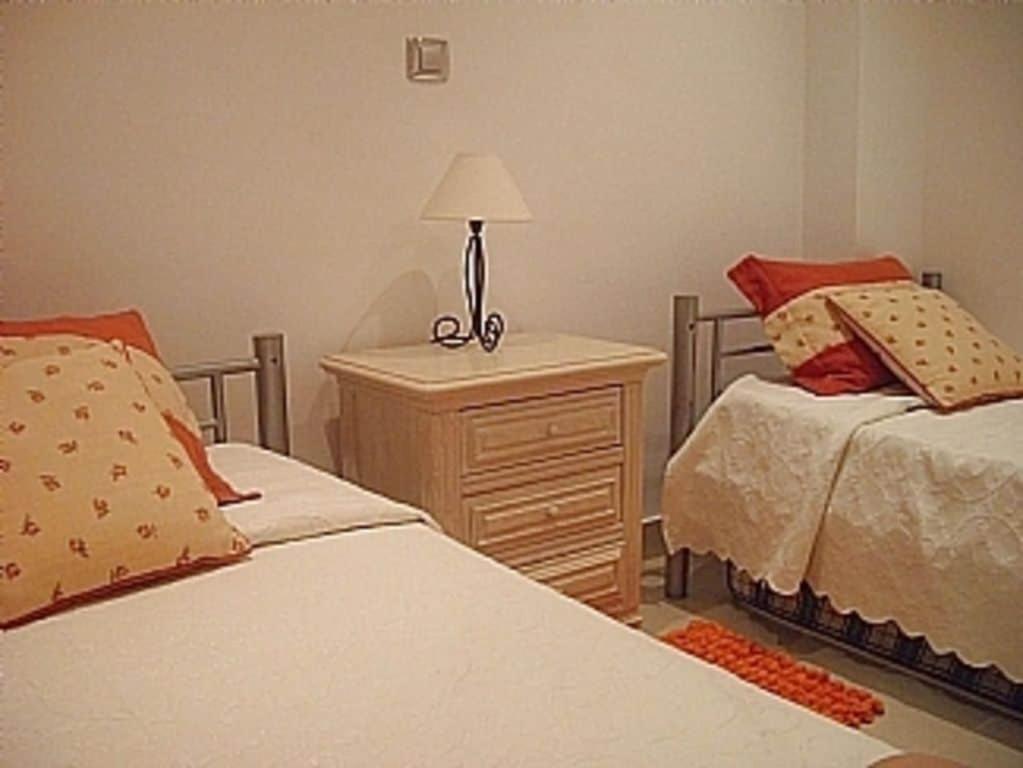 Modern 2 Bed Apartment ヴァーレ・ド・ローボ エクステリア 写真
