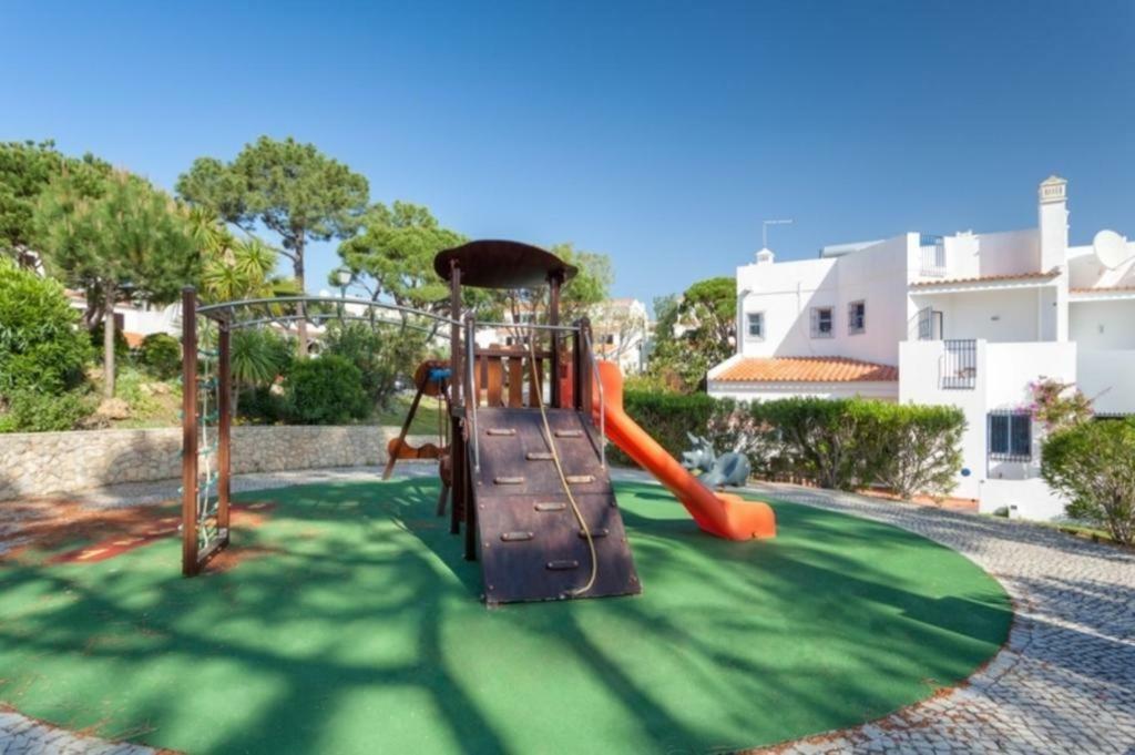 Modern 2 Bed Apartment ヴァーレ・ド・ローボ エクステリア 写真
